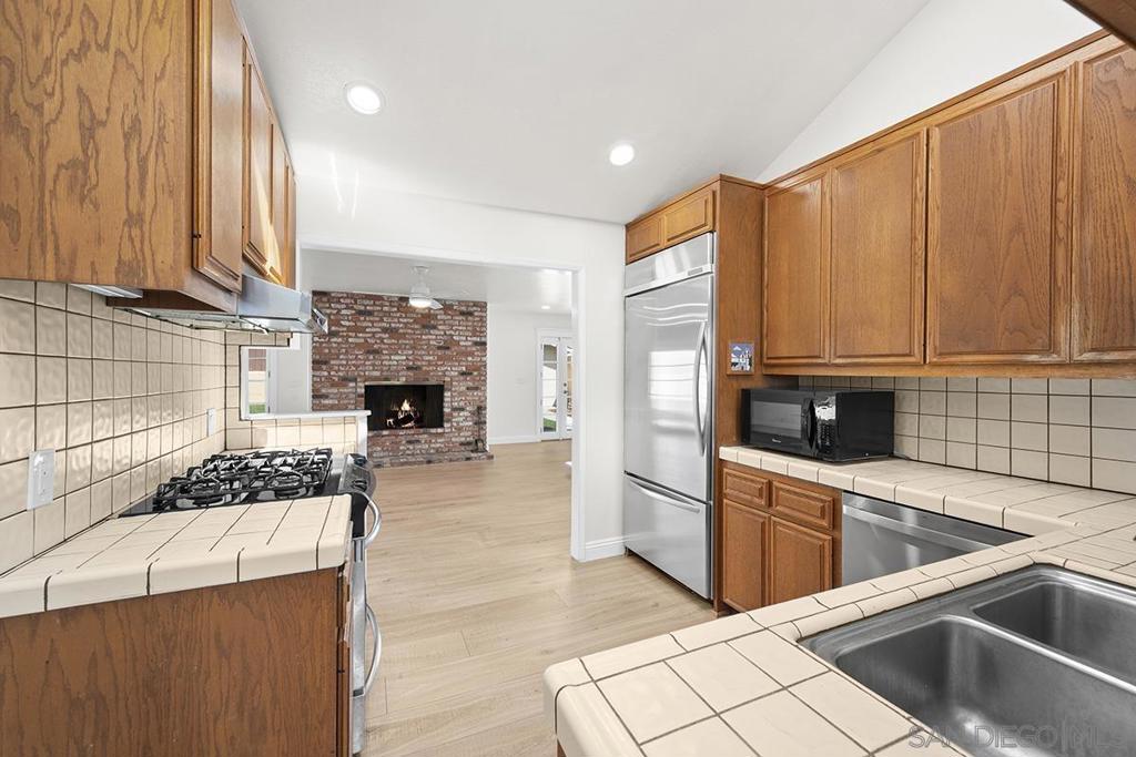 5331 Cole Street - photo 10