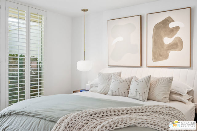 1821 Sandcliff Road, Palm Springs CA: https://media.crmls.org/mediaz/bd1eb7ac-ee08-4b48-b88d-394671596c8e.jpg