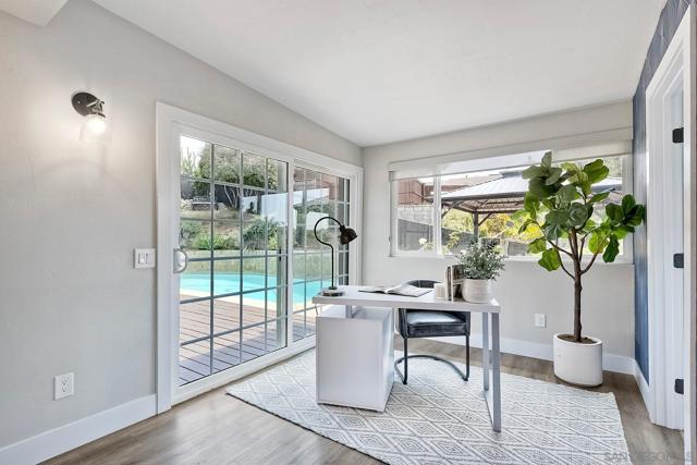 20809 Viento Valle, Escondido CA: https://media.crmls.org/mediaz/bd1f6e15-ba17-4dbf-98df-a1d7952473fb.jpg