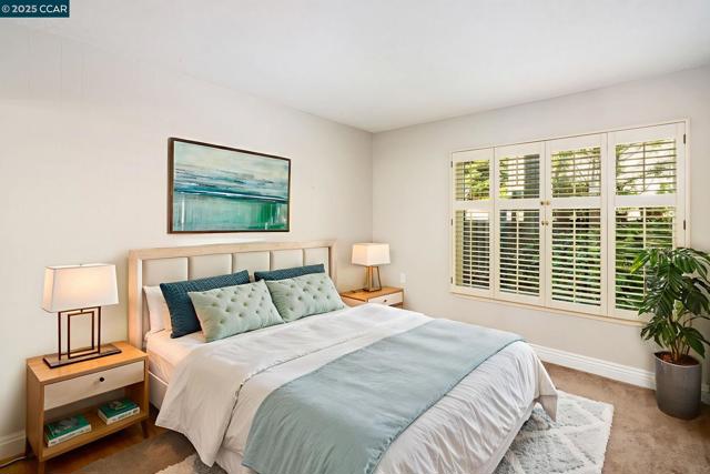 2817 Golden Rain Rd, Walnut Creek CA: https://media.crmls.org/mediaz/bd216dc8-a772-4fe8-b87d-7a6e93dc19f5.jpg