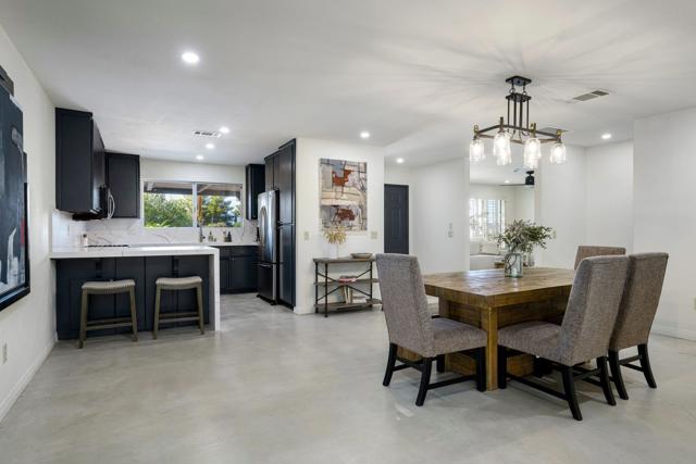 8799 Palomar Avenue, Yucca Valley CA: https://media.crmls.org/mediaz/bd21c7fe-b11c-439f-b9b7-033aa29a99f1.jpg