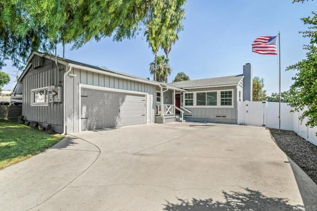 Detail Gallery Image 1 of 33 For 8271 Lincoln St, Lemon Grove,  CA 91945 - 3 Beds | 2 Baths