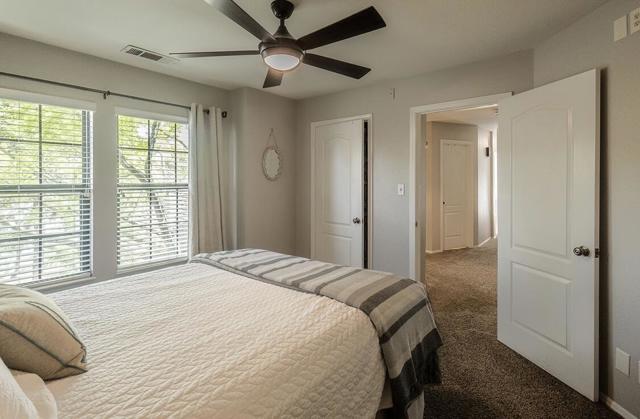 Image 21 of 27 For 1262 Flora Avenue