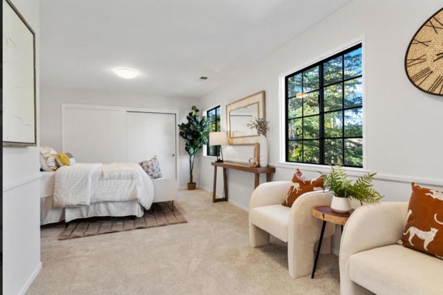 2627 Ohio Avenue, Redwood City CA: https://media.crmls.org/mediaz/bd2384f5-e543-445c-9a0f-4138b39a129f.jpg