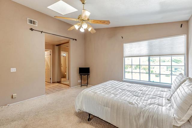 1298 Hersman Drive, Gilroy CA: https://media.crmls.org/mediaz/bd23b185-8584-49f9-b82b-6283c2d99dd3.jpg