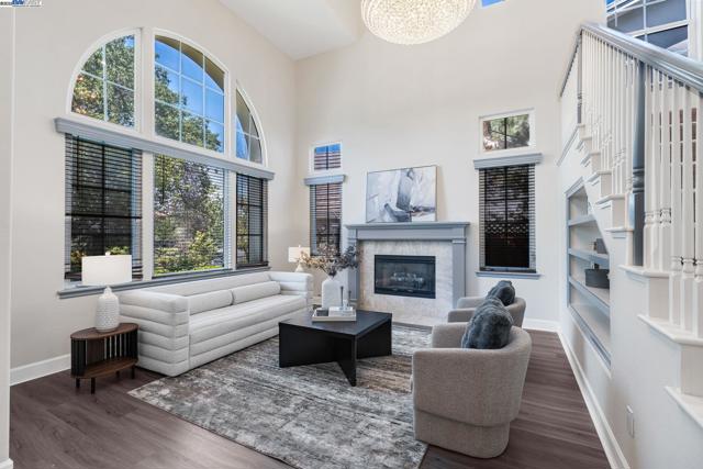3535 Lessini, Pleasanton CA: https://media.crmls.org/mediaz/bd24ba85-66e9-4148-9544-ee01c626dde8.jpg