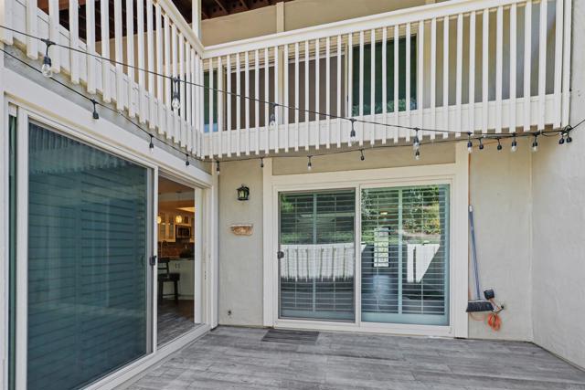 Detail Gallery Image 9 of 28 For 4640 Coralwood Cir, Carlsbad,  CA 92008 - 2 Beds | 2/1 Baths