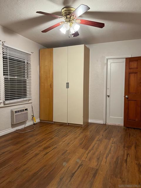 4727 Choctaw Dr., San Diego CA: https://media.crmls.org/mediaz/bd2513d9-18f2-40bb-b080-66354766596a.jpg