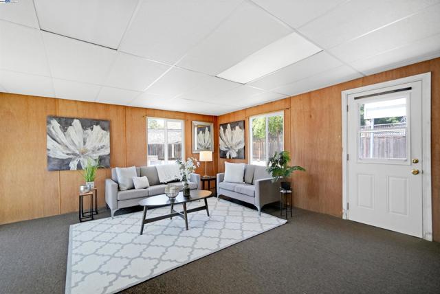 745 Wasatch Dr, Fremont CA: https://media.crmls.org/mediaz/bd251aed-b0dc-420b-9d7d-f6c95f7bced1.jpg