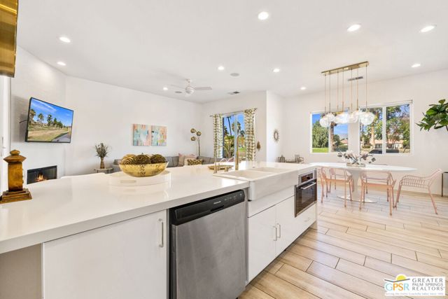 82642 Odlum Drive, Indio CA: https://media.crmls.org/mediaz/bd256bc4-c37d-42ec-8368-af47d241b8bc.jpg