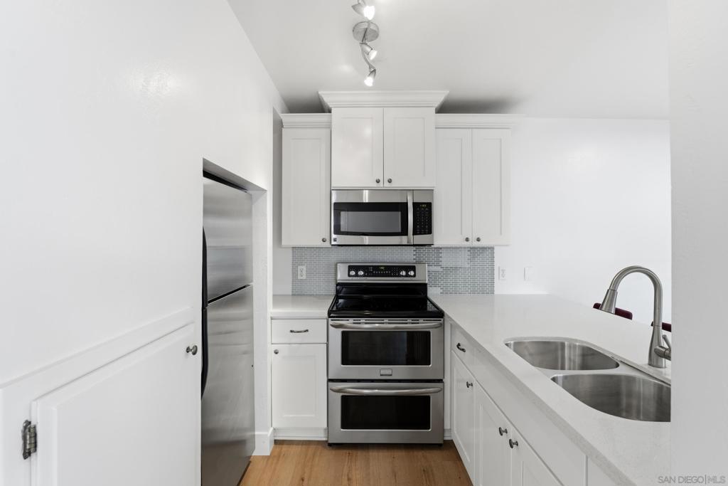 2849 A St - photo 7