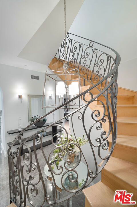 MLS #26856209 image #11
