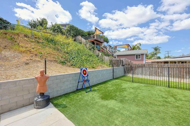 Image 18 of 27 For 7907 Longdale