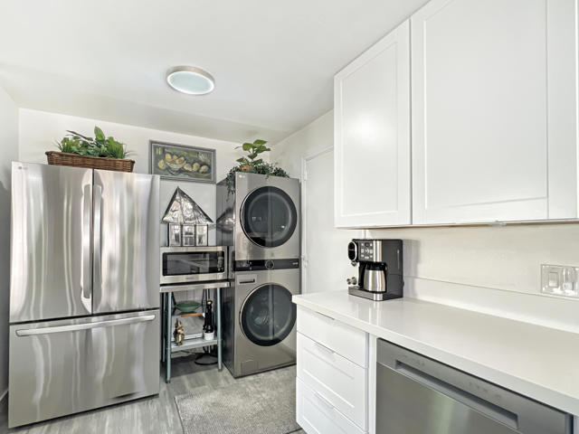 49305 Highway 74, Palm Desert CA: https://media.crmls.org/mediaz/bd288cf9-158f-4c8a-be82-da3afe38dc8c.jpg