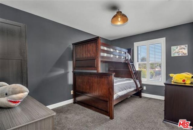 420 S Broadway, Redondo Beach CA: https://media.crmls.org/mediaz/bd296bfb-746e-4db9-8584-7836e1f57026.jpg