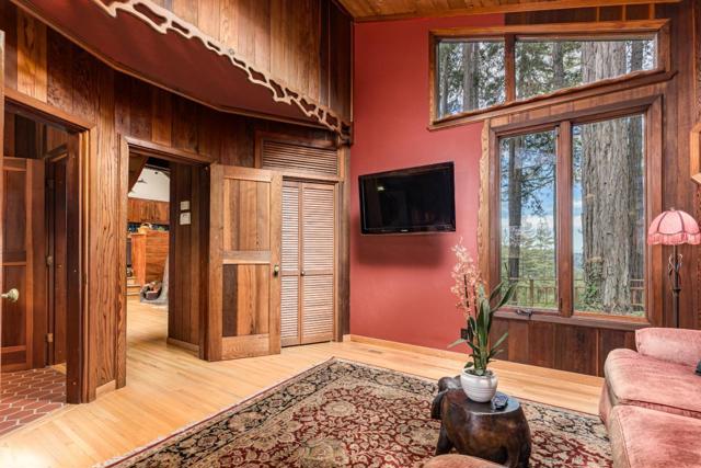 60 Highgate Road, Scotts Valley CA: https://media.crmls.org/mediaz/bd2a7acf-3488-4e8e-9314-0d0c35c294a0.jpg