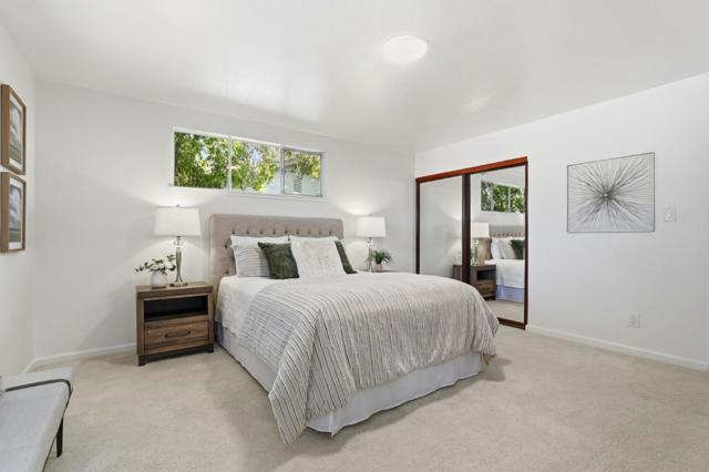 15581 Flintridge Drive, Los Gatos CA: https://media.crmls.org/mediaz/bd2a83d2-fc22-4cd6-84b7-91d4b0045351.jpg