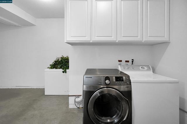 314 Skyline Dr, San Ramon CA: https://media.crmls.org/mediaz/bd2b5b4d-a285-4129-808a-b397270308ab.jpg
