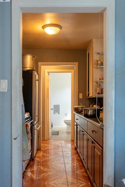 Image 7 of 45 For 9318 Olive St