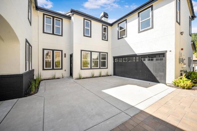 5807 Casita Way, Gilroy CA: https://media.crmls.org/mediaz/bd2c8386-aa4e-471d-8120-a933d395190e.jpg