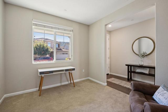 2521 Apricot Way, Gilroy CA: https://media.crmls.org/mediaz/bd2c9692-cf1c-45e0-bf19-4d48d8428095.jpg