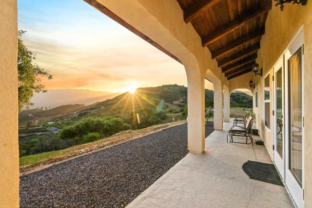 2389 Eric Road, Fallbrook CA: https://media.crmls.org/mediaz/bd2cc505-a2db-4e49-9386-02a55add8830.jpg