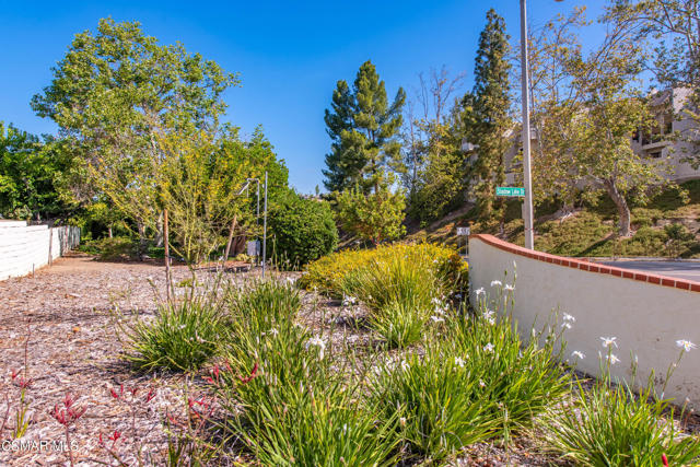 645 Hollyburne Ln Thousand Oaks-35