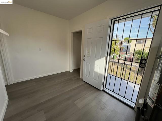 Image 19 of 28 For 3400 64th Avenue Pl