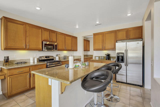 49398 Sherman Drive, Indio CA: https://media.crmls.org/mediaz/bd2da581-2689-41da-bb4b-2ac4eeef67ae.jpg