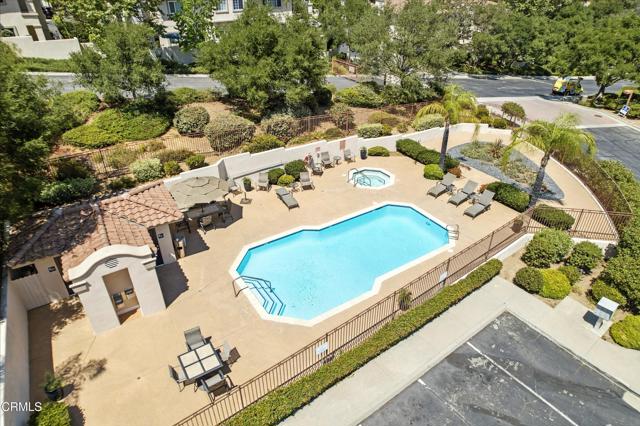 1117 Pan Court, Thousand Oaks CA: https://media.crmls.org/mediaz/bd2de815-00d2-4bd3-9fea-a386407f4030.jpg