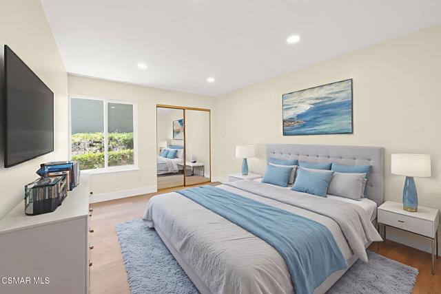 12016 Caminito Campana, San Diego CA: https://media.crmls.org/mediaz/bd2e64ab-6feb-4ca4-bfe9-5f1bed27f463.jpg