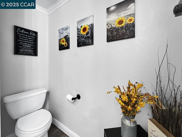 14 Mt Eden Pl, Clayton CA: https://media.crmls.org/mediaz/bd2e6dd7-862a-41d5-9414-ead526e08299.jpg