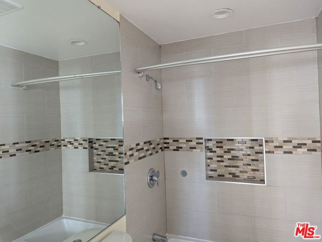 613 E 83rd Street, Los Angeles CA: https://media.crmls.org/mediaz/bd2fd5ab-fd2c-4819-bec7-0fa5738af9cb.jpg