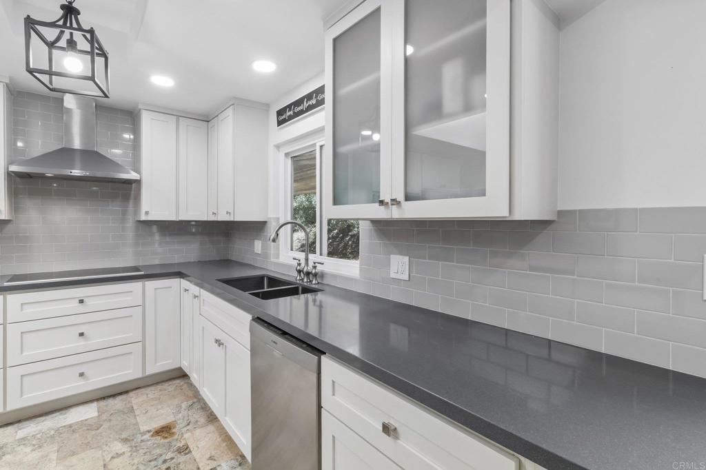 6338 Del Cerro Court - photo 17