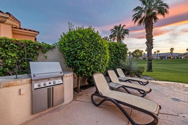 727 Arrowhead Drive, Palm Desert, CA 92211