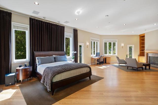 55 Vista Verde Way, Portola Valley CA: https://media.crmls.org/mediaz/bd326da0-7870-49d3-add5-1c6de7c05015.jpg
