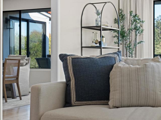 209 Calcita Drive, Santa Cruz CA: https://media.crmls.org/mediaz/bd332aa2-5adc-4c88-be80-7acdb5477c92.jpg