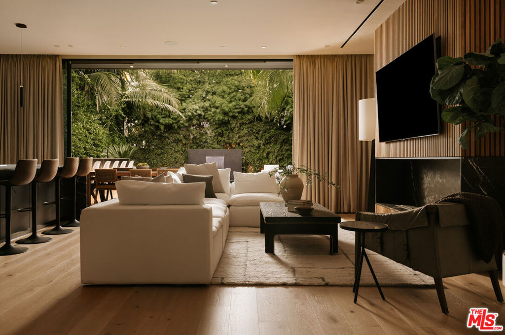 MLS #26856811 image #3