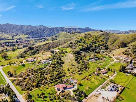 15311 Sycamore Drive, Morgan Hill CA: https://media.crmls.org/mediaz/bd336306-7444-4aa9-aba7-45badf19a074.jpg