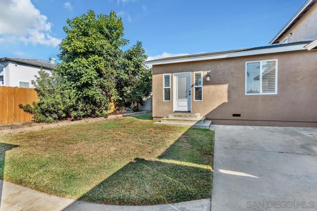 4502 Milton St, San Diego CA: https://media.crmls.org/mediaz/bd346aaa-c462-4eba-bb01-0dc1297fb5fb.jpg