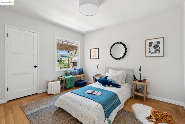 2634 Acton, Berkeley CA: https://media.crmls.org/mediaz/bd34c55c-e35c-4854-99db-9f13bd446ba7.jpg