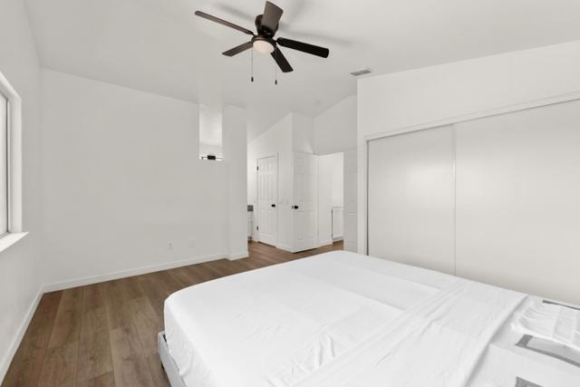 6431 Canyon Creek Way, Elk Grove CA: https://media.crmls.org/mediaz/bd370227-491e-4b38-9381-732cd0413431.jpg