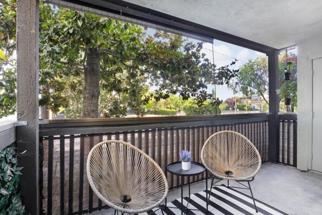 1318 B Street, Hayward CA: https://media.crmls.org/mediaz/bd378c1b-2b28-46ae-b0cc-47c67878a641.jpg