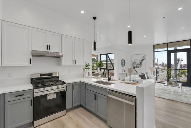 889 McLellan Drive, South San Francisco CA: https://media.crmls.org/mediaz/bd37a649-9c2c-478d-b137-43308b71a5b1.jpg