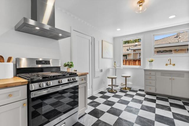 2270 Walnut Grove Avenue, San Jose CA: https://media.crmls.org/mediaz/bd37de32-e60a-4130-9dba-c6cb1afc8372.jpg