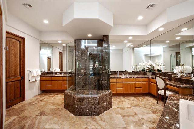 Image 15 of 47 For 79910 Mission Dr E Drive