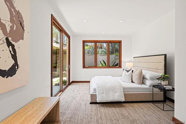 354 Ocean View Ave, Del Mar CA: https://media.crmls.org/mediaz/bd399bac-88a8-4ff7-aebc-42e62c813b61.jpg
