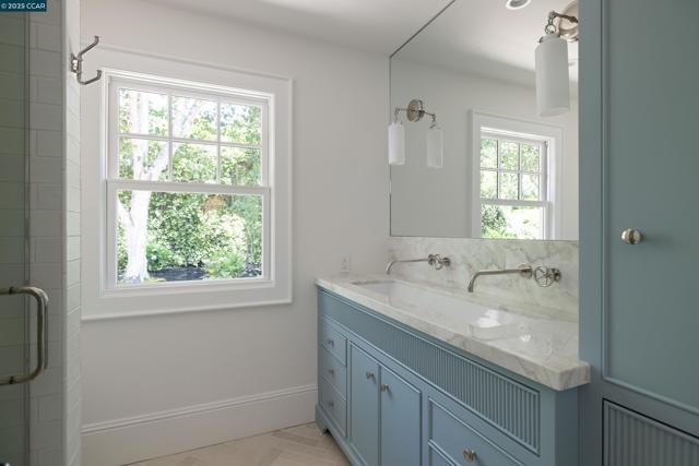 3828 Happy Valley Road, Lafayette CA: https://media.crmls.org/mediaz/bd3ac872-391e-4d22-b7ac-2bce99e2d5d3.jpg