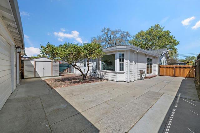 20 S Kingston Street, San Mateo CA: https://media.crmls.org/mediaz/bd3c0ec9-9e0f-4858-9640-2b9841db7878.jpg