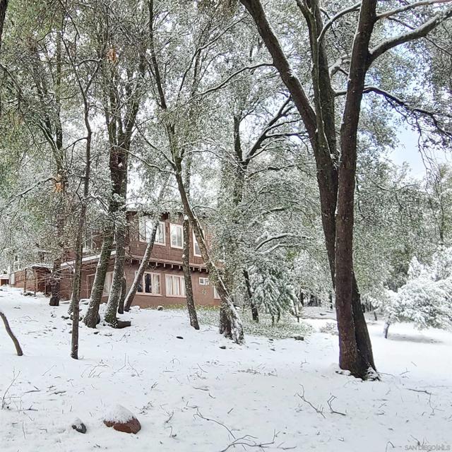 4470 Pine Ridge Avenue, Julian CA: https://media.crmls.org/mediaz/bd3c42a4-69e4-4d2f-a5a8-43f2cda8b089.jpg